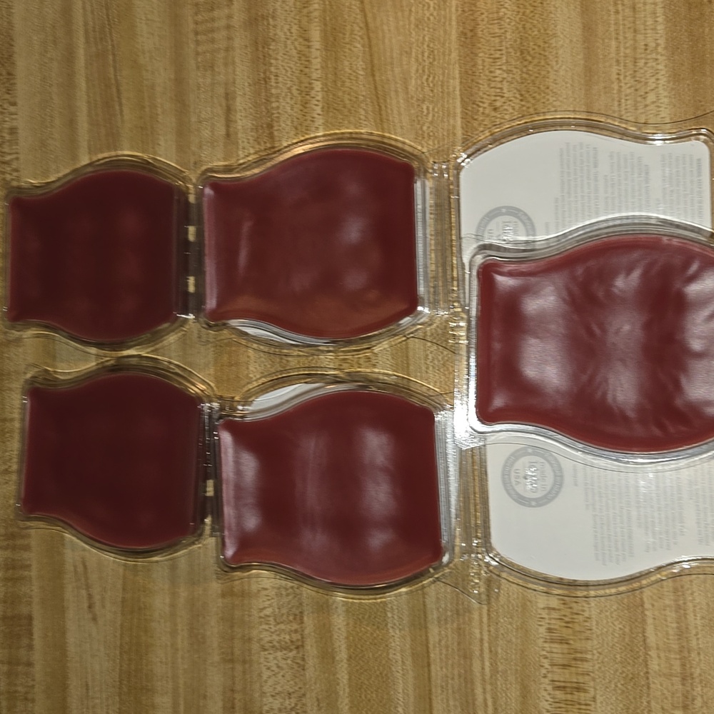🔥*RETIRED*🔥 Set Of 5 French Kiss Wax Bars - Picture 2 of 2
